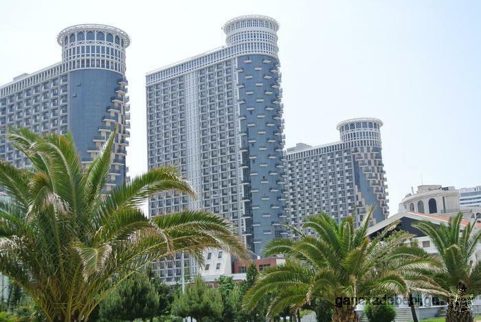 Sea towers temo