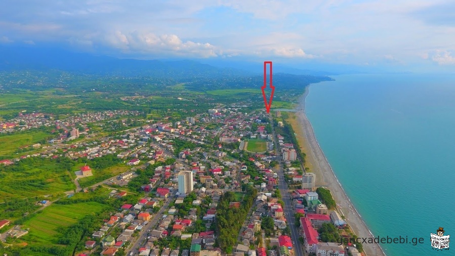 House for sale by the sea