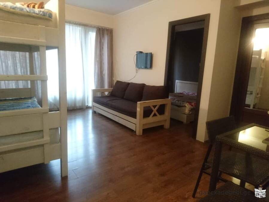 apartamentebi bakurianSi