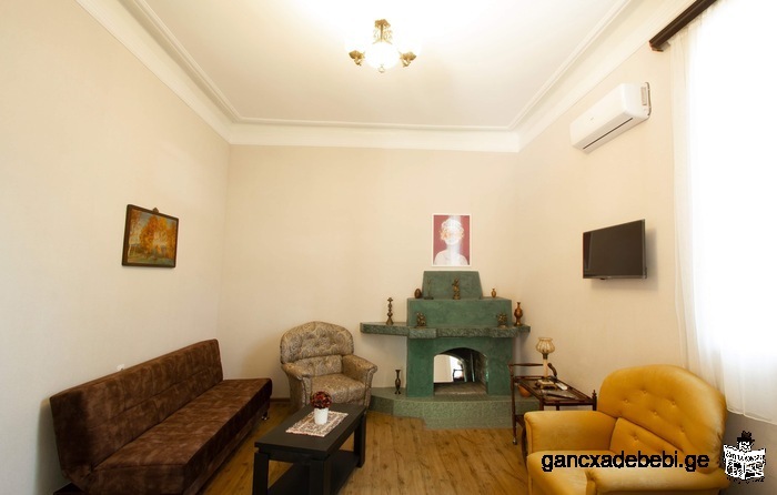 2-room apartment for rent on Marjanishvili Square