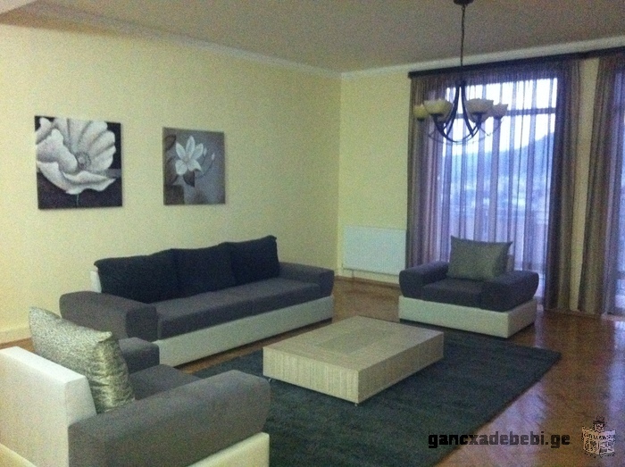 5- rooms apartment for rent