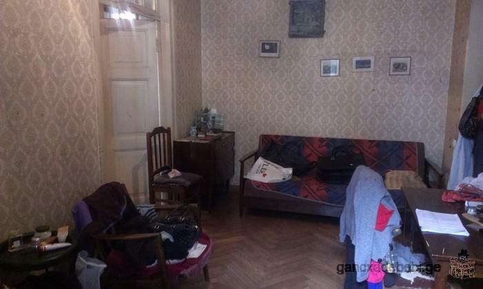6 rooms apartment for sale