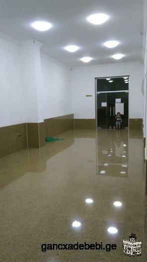For rent 62 sq / m. Commercial Space . 577 30 24 07 577 26 26 36