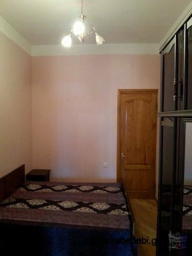 For rent: Flat with 3 rooms