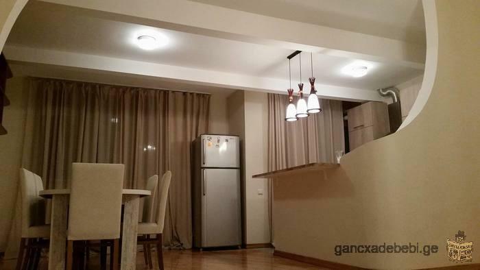 For rent: Flat with 3 rooms near metro vaja-fshavela.