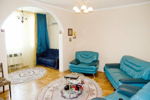 For sale 2 bedroom apartment in Varketili