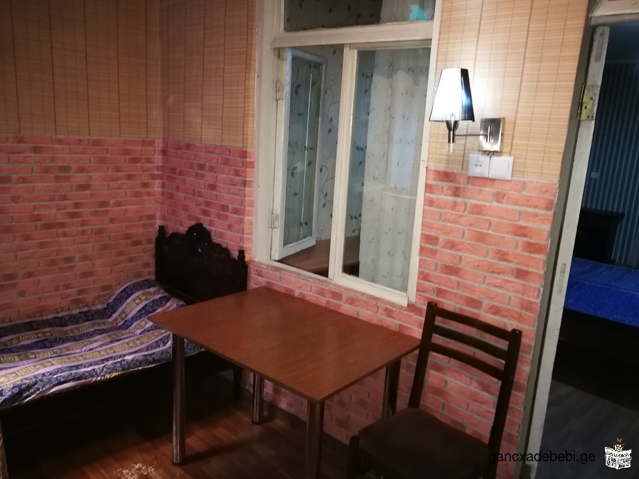 I quickly rent out a 1.5-room apartment., in the center of Tbilisi