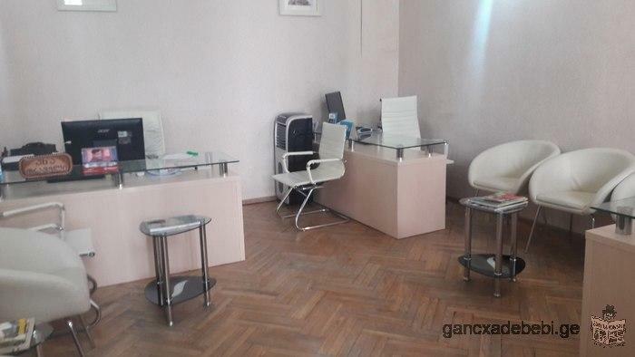 Rent an office area at Agmashenebeli ave.