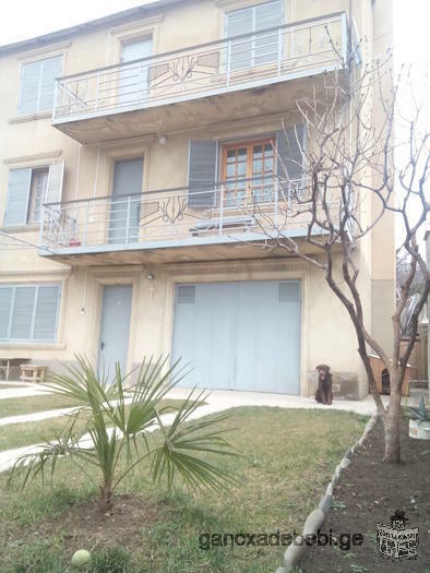 Three store house for rent in Gldani