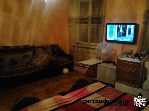 for rent vake one room in villa everything have its own entrance toilet kitchen 200$ in month