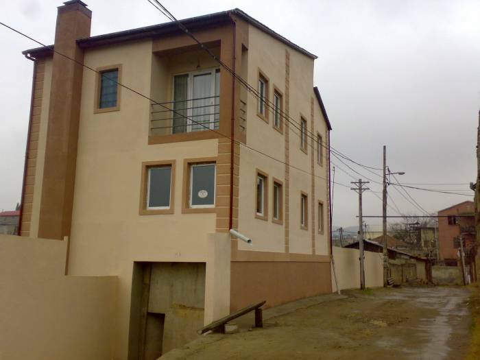 is 3 storey newly built house