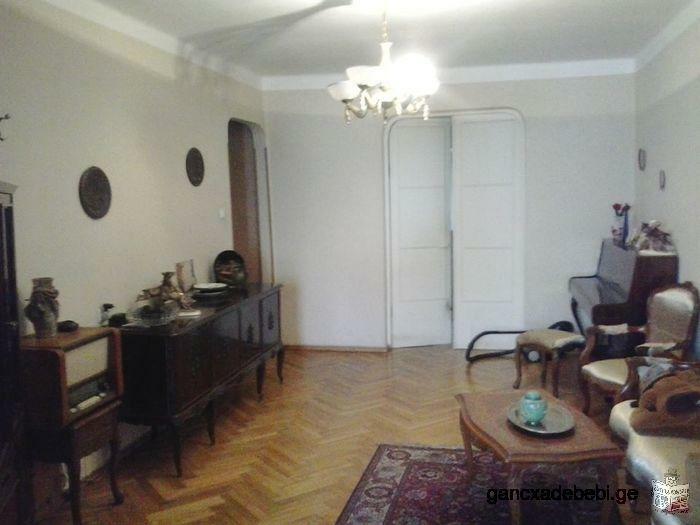 sells an apartment in Tbilisi on Vera in the best location and in the heart of the city.