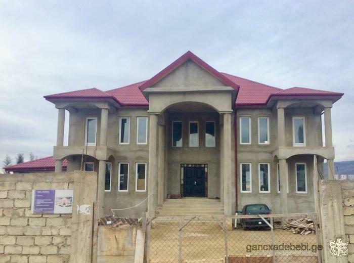 Nouvelle maison à vendre à Digomi,Tbilissi, 3 étages.