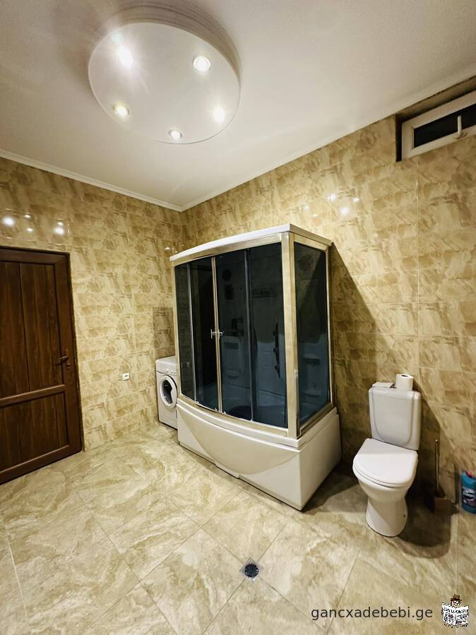Сдается от собственика централъном р-Н г Тбилиси ваке, квартира устроено на вишем уровне